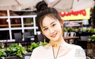 苗苗个人资料 芳华,芳华岁月，青春绽放